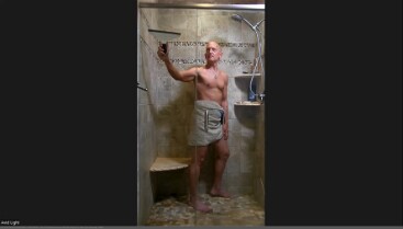 AL_NODG_S03_Online_z!TestPoseSS2