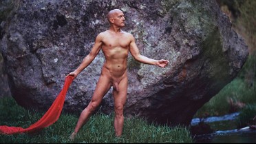 AL_TomásHarrison_S01_NM_Film018_Alr_16x9