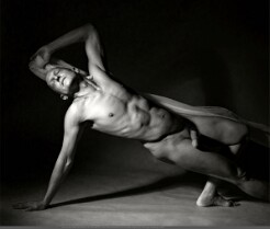 AL_AndrewGraham_S02_CT_0435_r