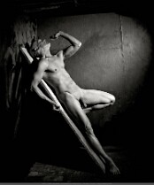 AL_AndrewGraham_S02_CT_0594_r